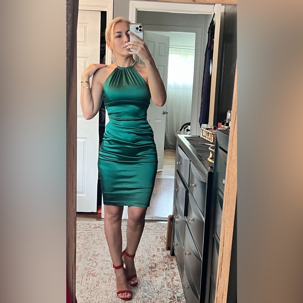 Cache dress like new